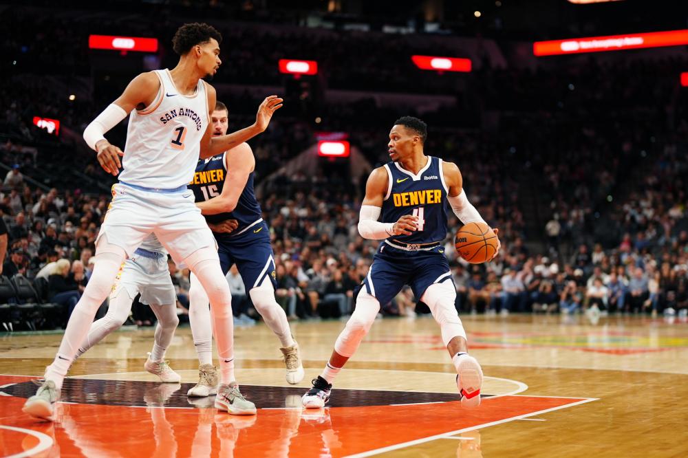 在比赛末段 在比赛末段