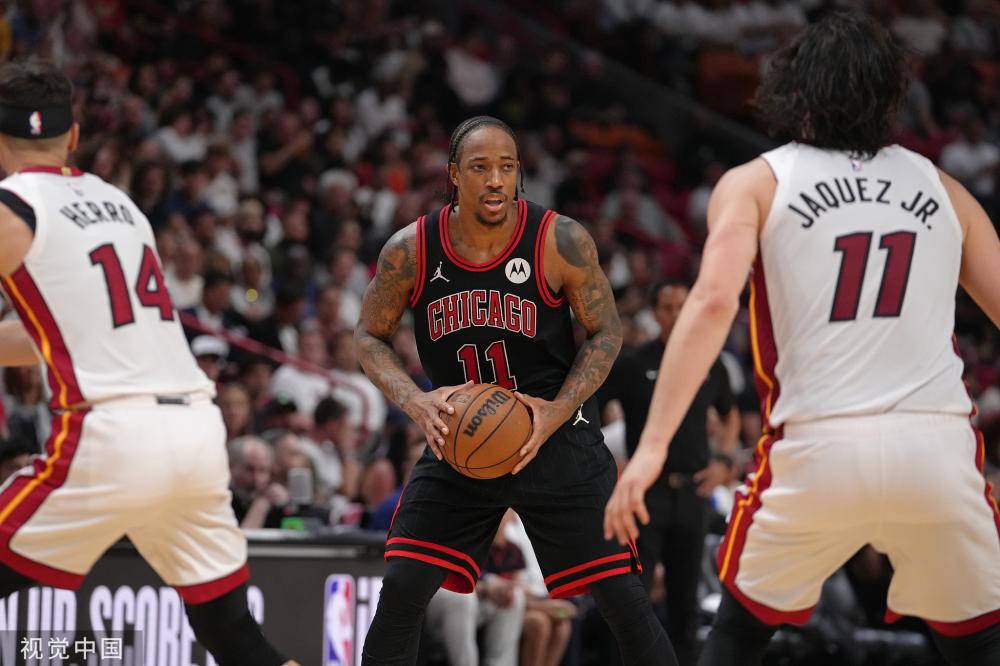 经验丰富的 经验丰富的