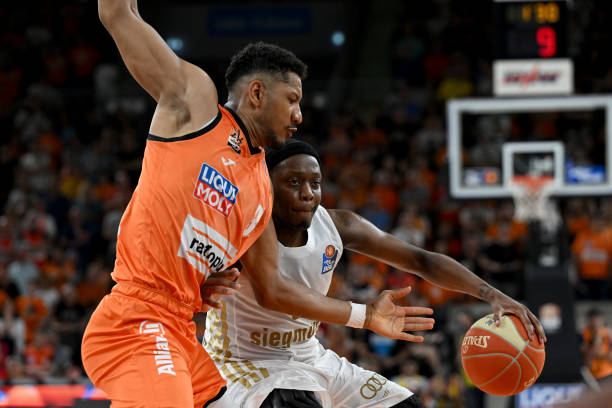 再次展示了 再次展示了