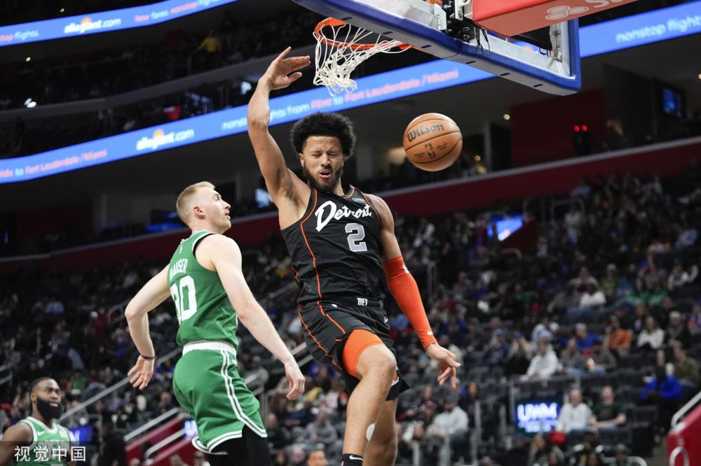 成绩勇夺金 成绩勇夺金