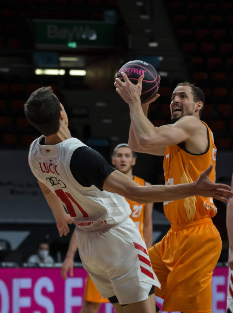 需要在紧缩 需要在紧缩